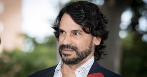 Hasta el novio de Ayuso pide al juez que desbloquee la investigación de la UCO contra él