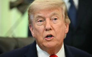 ¿Trump dejará solo a Ken Salazar?