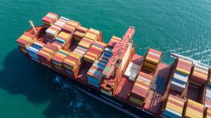 Άνοδος 13,5% το πρώτο πεντάμηνο για τις ελληνικές εξαγωγές – Νέα μείωση του εμπορικού ελλείμματος