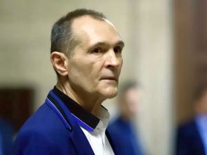 Васил Божков атакува 