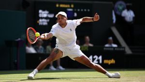 Wimbledon: si spegne la luce a Cobolli, Fery trionfa a sorpresa