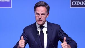 La OTAN se compromete ayudar a Ucrania con 70.000 millones de euros en asistencia militar