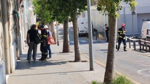 Seis familias del Putxet afectadas por el socavón, realojadas en hoteles por las constructoras de la L9