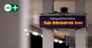 Ratlos auf dem Bahnsteig