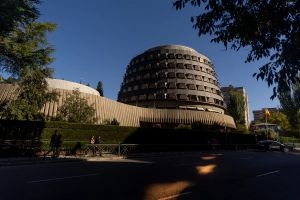 Políticos compungidos por el descrédito de la justicia