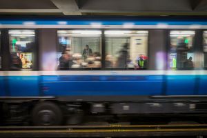 Sommes-nous en train de glisser vers une douce dystopie?