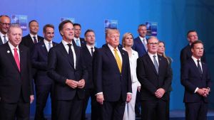 Ruggito atlantico. Trump accusa la Nato, ma le regala gli artigli. Ascolta Il Foglio daily