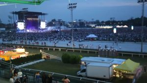 Ippodromo di Treviso semivuoto per i concerti di Kid Yugi e Sfera Ebbasta