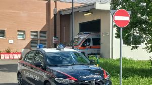 Maltrattamenti a Boretto, allontanato dalla compagna incinta