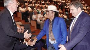 Al Bano: “Qui cantavo per 10mila lire a sera. Papà mi voleva contadino, mia madre insegnante: vivevamo in due stanze con cortile e stalla”
