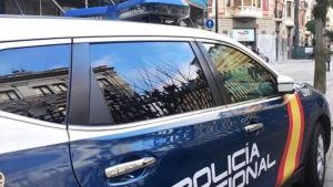 Tres detenidos en Avilés por un atraco violento a un bar de Villalegre que acabó con un coche calcinado