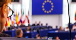 Per bandire i partiti di destra l'Europa si affida alle toghe