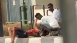 Accoltellamento in via Cappuccina, ferito al collo un tunisino di 37 anni
