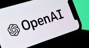 OpenAI enfrenta demanda por no alertar sobre uso de ChatGPT relacionado a tiroteos