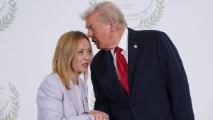 Berlusconi difende Meloni: “Trump ha offeso tutti gli italiani”. È cauto su Vannacci: “Aspetto il programma”