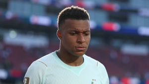 Mbappé entra en el debate histórico