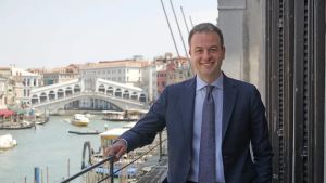 Fenice, si volta pagina: Venturini incontra i sindacati