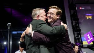 Vi kan ikke leve med Løkke-​familiens in­ter­ne ar­bejds­de­ling hjem­me ved ha­ve­gril­len