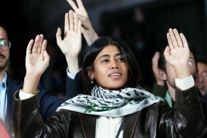Procès pour apologie du terrorisme : quand Rima Hassan se fait soutenir par des antisémites forcenés