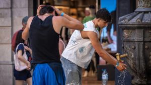 Catalunya se despide este viernes de la segunda ola de calor del verano y se prepara para la tercera a partir del domingo