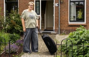 Mariska: ’In de bijstand raak je gewend je hele financiële hebben en houwen op tafel te leggen’