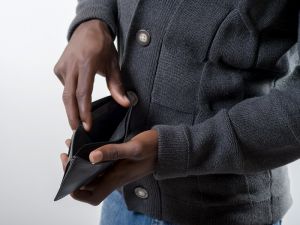Global employees rank finances, health as top concerns: survey