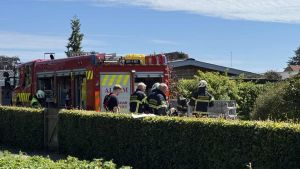 Brandvæsenet rykkede ud til voldsom brand: Nu er 90-årig sigtet