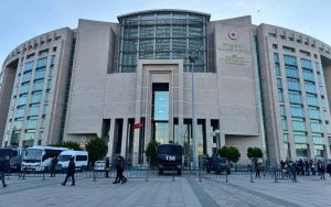 Milyar dolarlık beyaz et sektörüne kayyım atanması ne anlama geliyor?