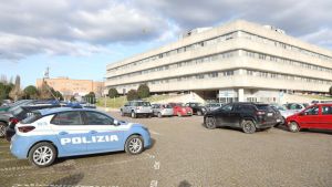 “Palpeggiamenti durante la visita”. Un medico lughese deve rispondere di violenza sessuale aggravata