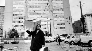 Settant’anni dalla posa della prima pietra del Pirellone: “Io, dal Sud a Milano negli anni ‘60. In quel gigante vedevo il futuro”