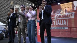 Pd-M5s-Avs temono Di Battista e la “Cosa rossa”. E rispolverano la patrimoniale
