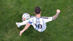 Messi ormai è diventato come la salsa Worcestershire