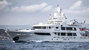 Super piano di sicurezza per l’ambasciatore Usa, lo yacht in arrivo per il Redentore: attesi disordini