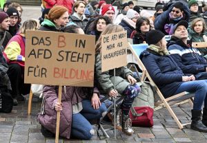 Frontalangriff auf die Schule