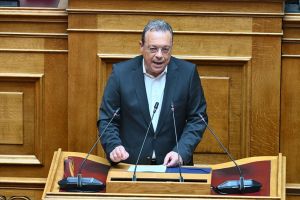 Το κόμμα που νόμιζε ότι υπάρχει ακόμη…