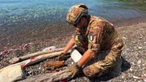 Bomba inesplosa in una spiaggia dell’Elba