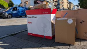 Kartonhaufen sind auch Wetterstationen