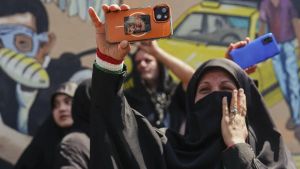 Das iranische Regime schießt sich gerade selbst ins Knie