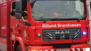 Kraf­tig brand luk­ke­de Ting­vej­en: Her er sta­tus tors­dag for­mid­dag