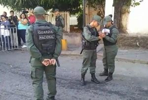 Los militares ausentes