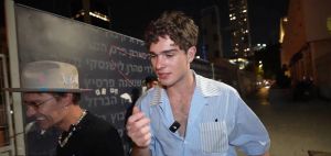 Controversial ‘looksmaxxing’ influencer Clavicular cuts a path across Tel Aviv