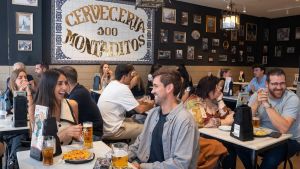 Más allá del menú: el valor de convertir cada comida en una experiencia compartida