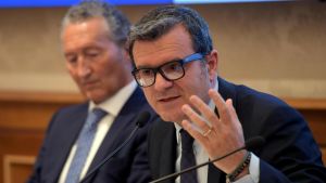 Centinaio: «L’agricoltura si salverà dalla siccità solo se investe nelle nuove tecnologie»