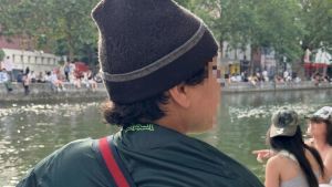 Che fine ha fatto Hamza la ‘Douane’, il 14enne che con il fucile ad acqua ricattava i passanti (e imbarazzava Parigi)
