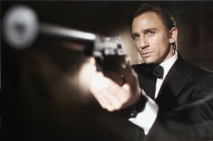 La casa di James Bond sul Lago di Como è in vendita: quanto costa vivere nella villa di Casino Royale