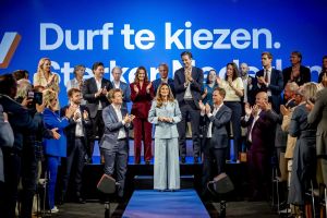 Doe mee aan het VVD-vakantiespelletje 'De Grootste Sch*ft'