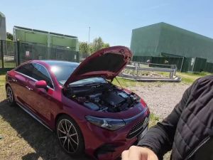 La nuova Mercedes CLA Hybrid: guarda il video