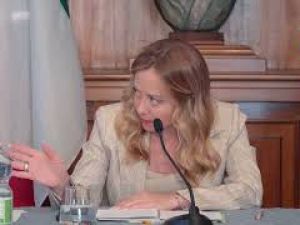 Meloni: Se necessario a Palermo metteremo in campo anche l'esercito contro escalation violenza