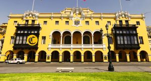 Los indecisos y el voto blanco y viciado suman casi la tercera parte de electores en Lima