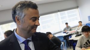 Não, senhor ministro